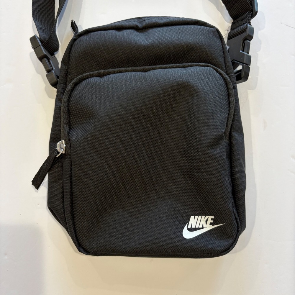Nike Heritage Crossbody Bag Black Canvas Small Messenger Shoulder Bag BA5871-010